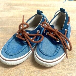 Old Navy toddler boat shoes
